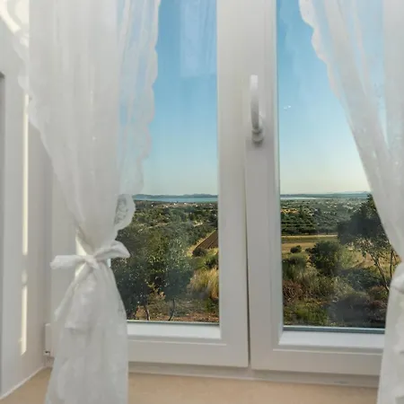 Vila Stone Cara D Oro - Heated Infinity Pool & Views *