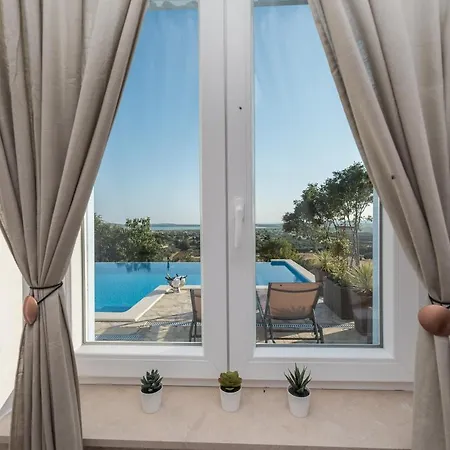 Stone Cara D Oro - Heated Infinity Pool & Views *