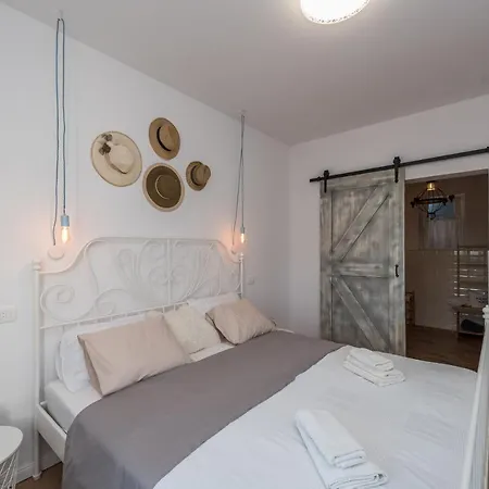 Brand New Cara D Oro, Vrana Villa *