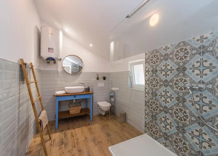 Stone Cara D Oro - Heated Infinity Pool & Views Vrana (Zadar)