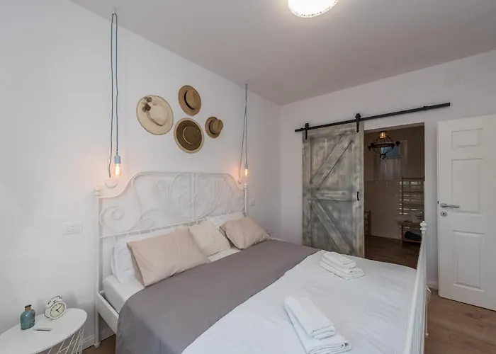 Stone Cara D Oro - Heated Infinity Pool & Views 빌라 *