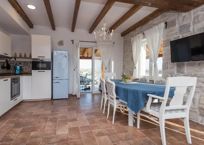 Stone Cara D Oro - Heated Infinity Pool & Views