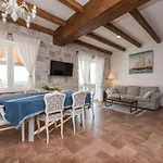 Stone Cara D Oro - Heated Infinity Pool & Views *
