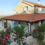 Stone Cara D Oro - Heated Infinity Pool & Views Villa Vrana (Zadar)