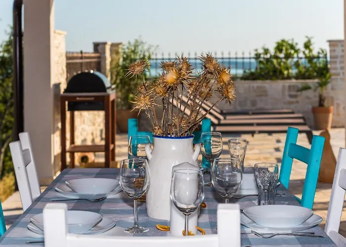 فيلة Stone Cara D Oro - Heated Infinity Pool & Views *